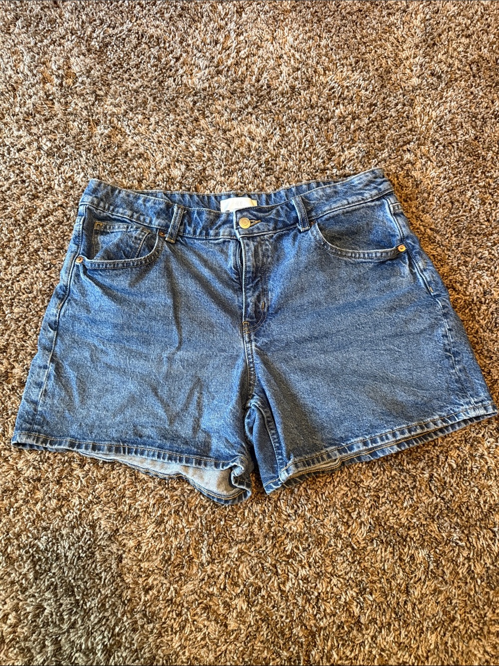 H&M shorts